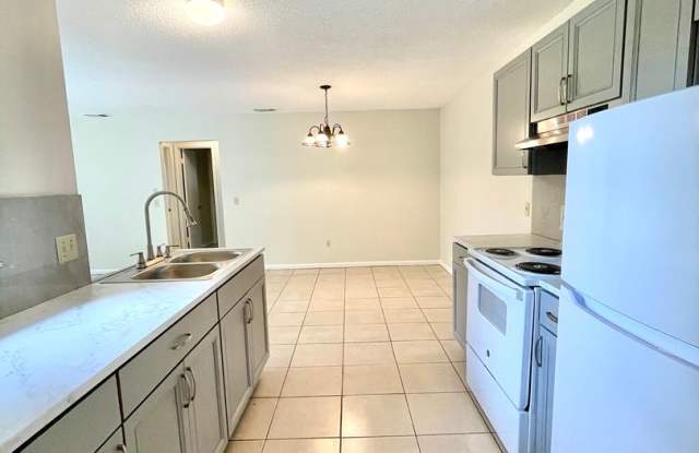 402 S 14th Street, Unit B