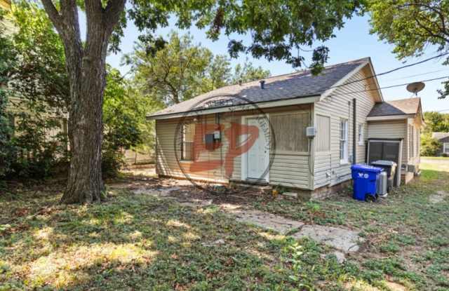 3121 Colonial Avenue