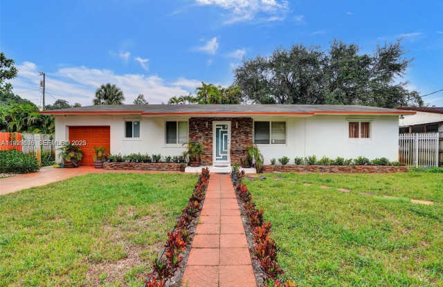 Photo of 15455 N Miami Ave