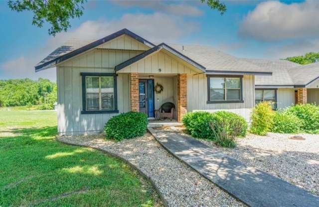 9 Canova  LN