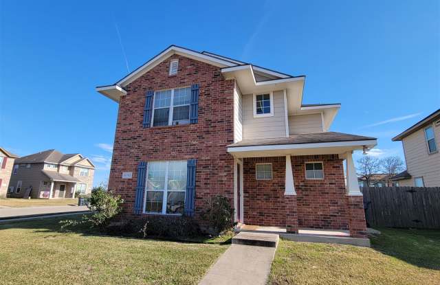 4140 McFarland Dr