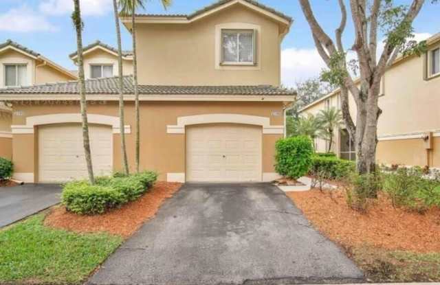 2166 Hacienda Terrace