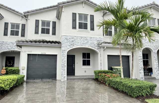 Photo of 2620 SE 11th Ct