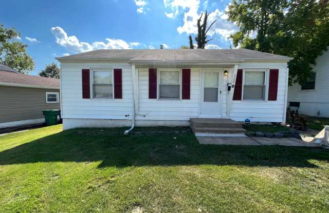 Newly Renovated Three Bedroom Coming Available!