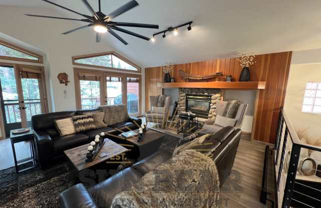 777 Freel's Peak Dr.