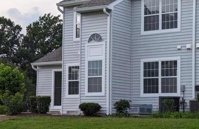 Photo of 1076 SPRING VALLEY Court