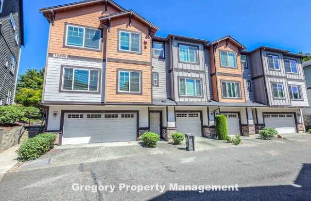 10394 157th Pl NE