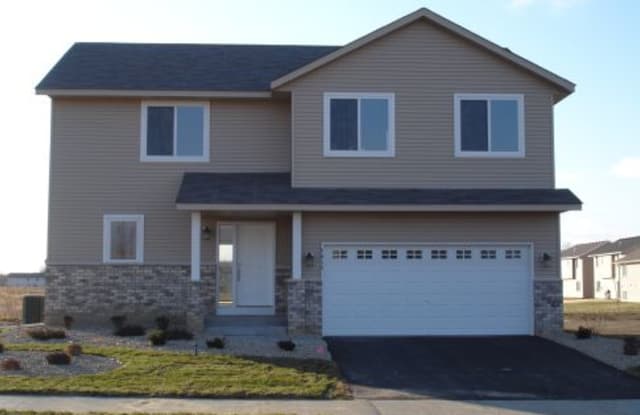 9417 Golden Pond Ln N - 9417 Golden Pond Lane, Monticello, MN 55362