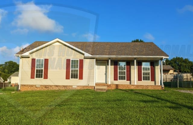 2808 Nat Hoosier Ln - 2808 Nat Hoosier Lane, Clarksville, TN 37040