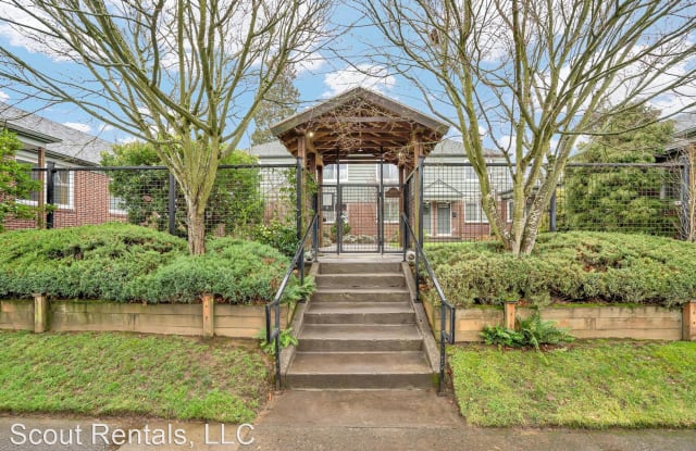 5405 NE 10th Ave - Unit 3 - 5405 Northeast 10th Avenue, Portland, OR 97211