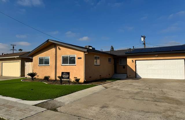 Photo of 1836 W. Michigan Ave