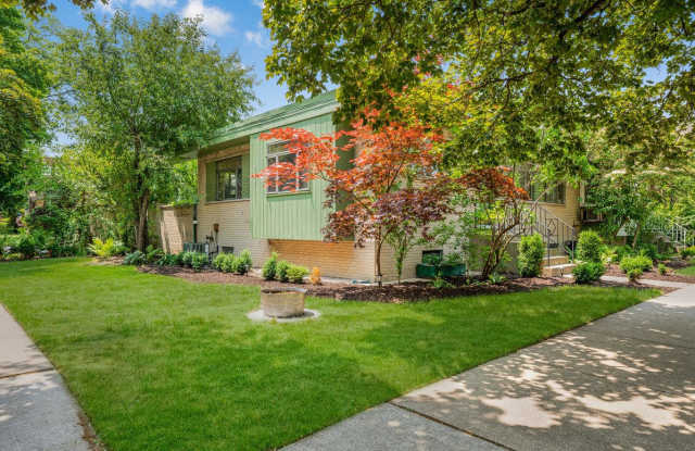 2337 West Chase Avenue