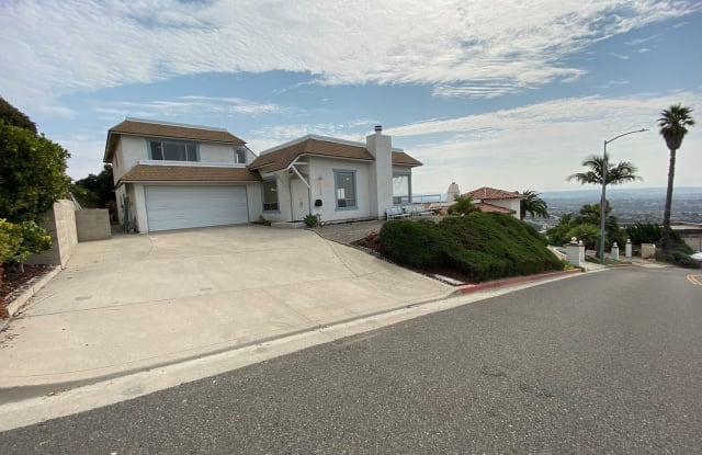 1130 Longview Lane - 1130 Longview Avenue, Pismo Beach, CA 93449