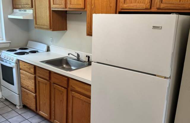 Great 1 bedroom Available 1/1/26