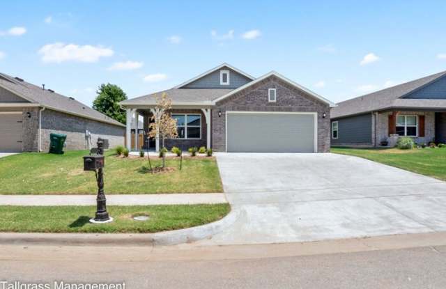 5329 South Nassau Avenue - 5329 South Nassau Avenue, Sand Springs, OK 74063