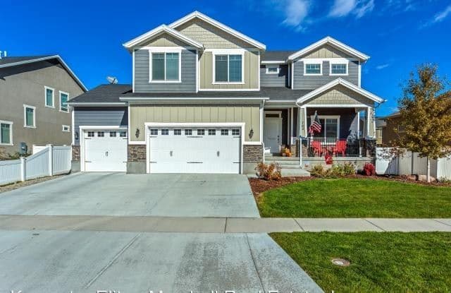 702 Tribeca Way - 702 W Tribeca Way, Stansbury Park, UT 84074