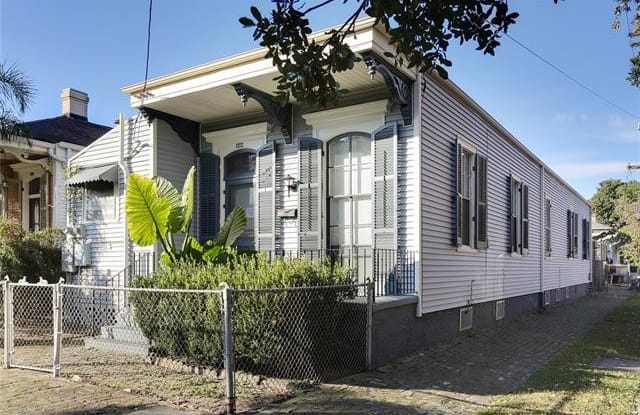 940 ALINE Street - 940 Aline Street, New Orleans, LA 70115