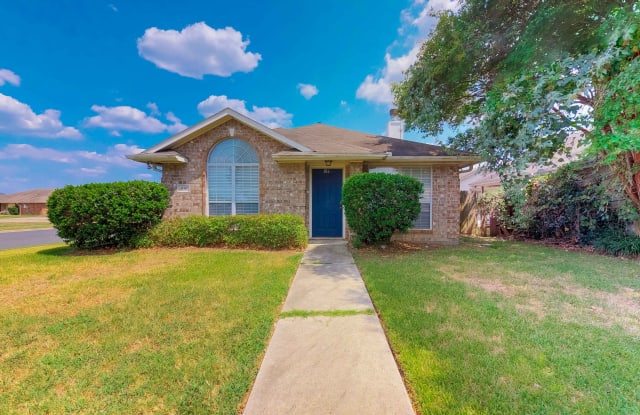 816 Kalanchoe Ct - 816 Kalanchoe Court, College Station, TX 77840