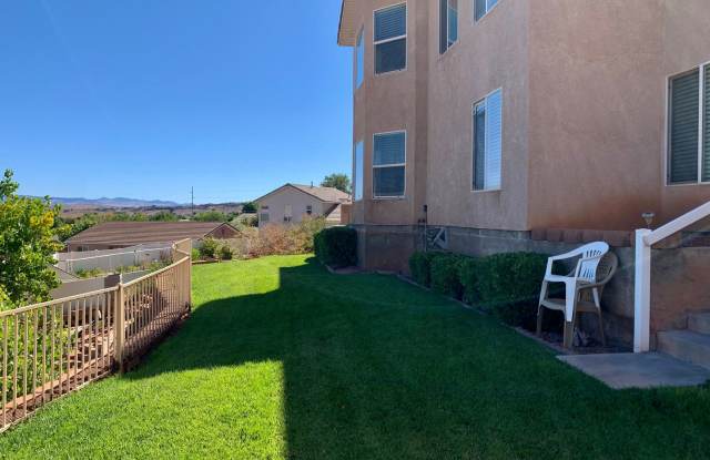 Furnished Two-Bedroom Basement Apartment with Back Yard - Utilities Included