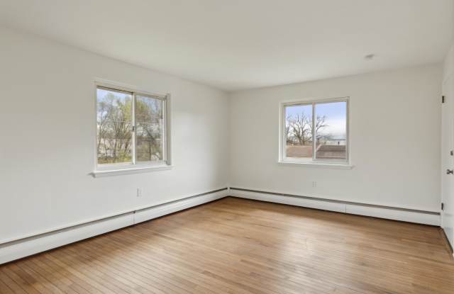 321 Lemon Street - 8