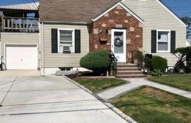 131 Chestnut Street