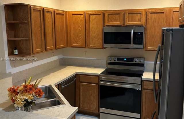 13903 SW 279th Lane 13903, Homestead, FL 33032