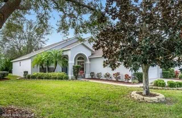 2071 Twelve Oaks Drive SE