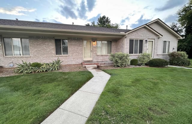 22135 Glenwood - 22135 Glenwood Street, Macomb County, MI 48035