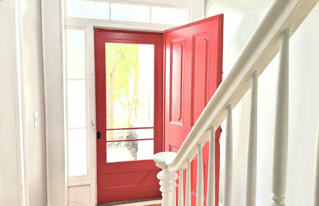 Photo of 707 Church Street