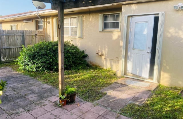 20521 SW 92nd Pl - 20521 Southwest 92nd Place, Cutler Bay, FL 33189