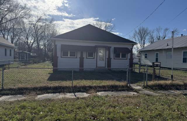 Photo of 313 E 17th Street