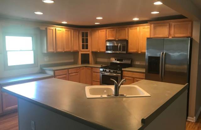 6735 Van Buren Place