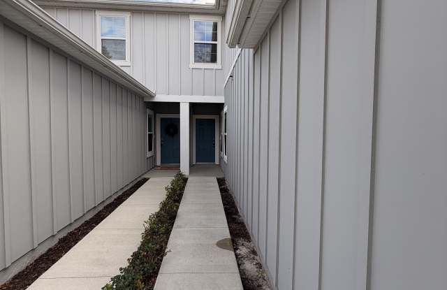 63 Summer Sand Court