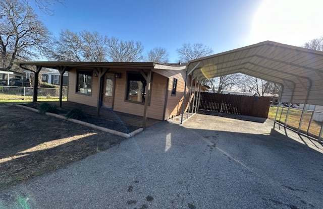 281 Meadow Lake Drive - 281 Meadow Lake Drive, Guadalupe County, TX 78155