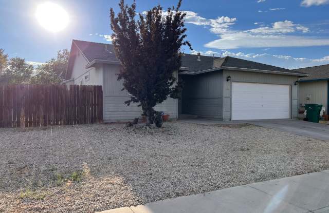 939 Jessica Lane - 939 Jessica Lane, Fernley, NV 89408