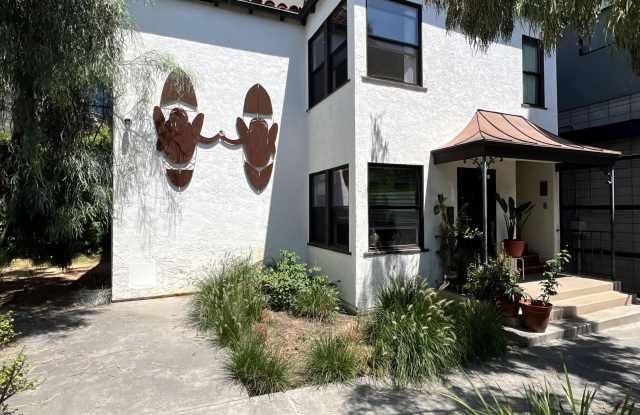 4130 30th Street - 2001