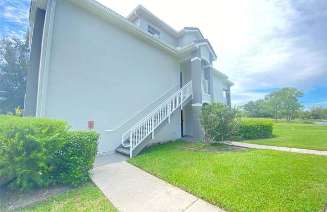 13917 FAIRWAY ISLAND DRIVE