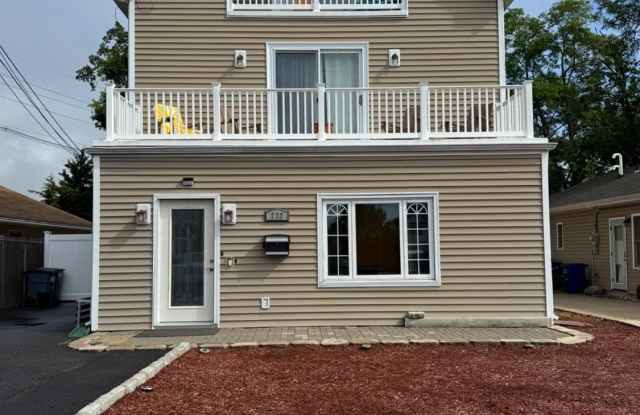 Photo of 738 18th Avenue