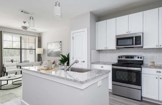 Photo of 1824 Defoor Apartments