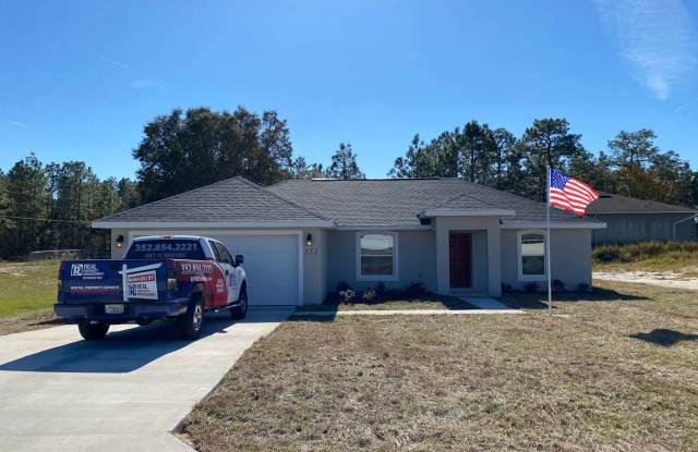 Photo of SW Ocala Neighborhood 3/2/2 **WON'T LAST**