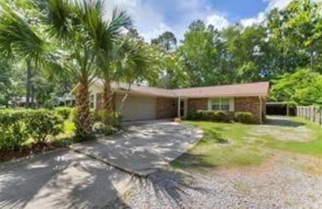 25 HICKORY Drive - 25 Hickory Drive, Covington, LA 70433