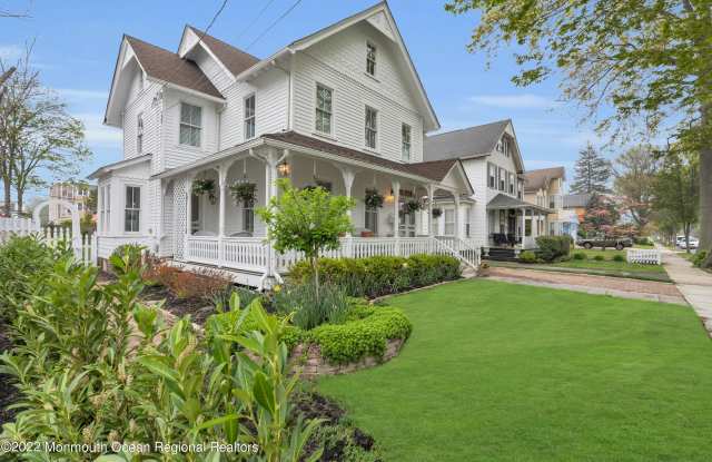 21 Pearce Avenue