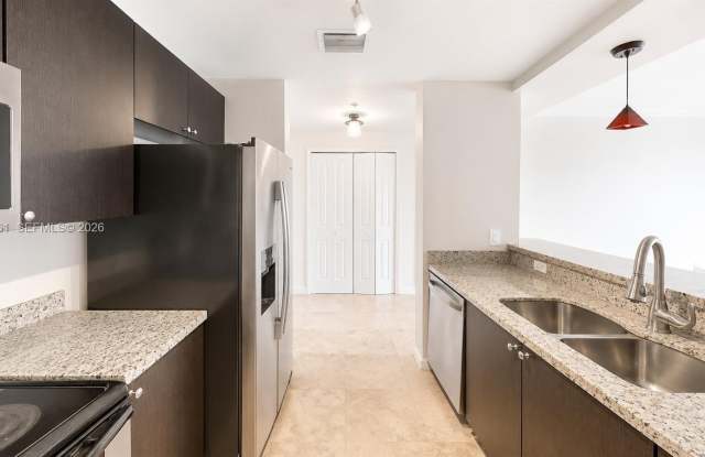 2650 SW 37th Ave