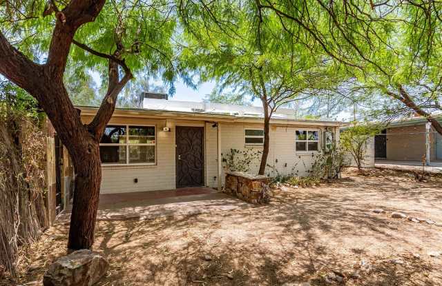 350 East Kelso Street