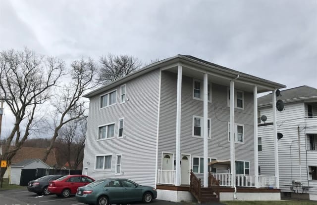 195 Meadow St - 195 Meadow Street, Chicopee, MA 01013