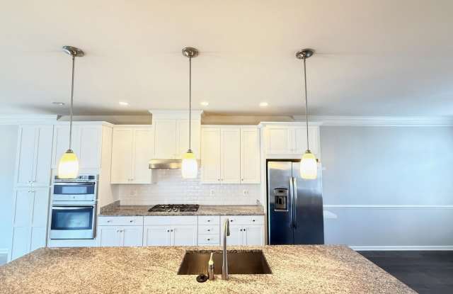 22472 CAMBRIDGEPORT SQUARE