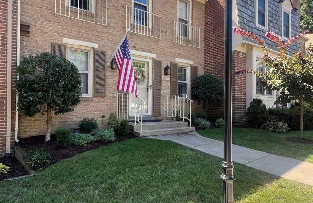 Photo of 15306 Manor Village Lane