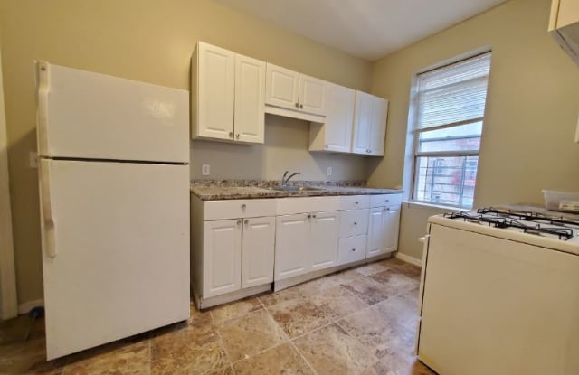 191 Van Nostrand Ave 3 - 191 Van Nostrand Avenue, Jersey City, NJ 07305