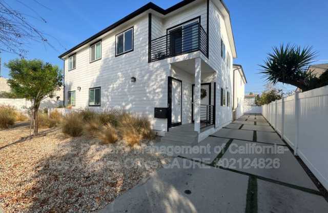 6734 Irvine Avenue -