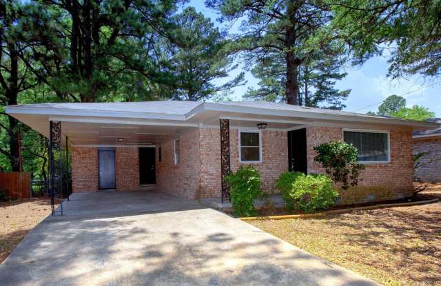 6806 Brookview Drive